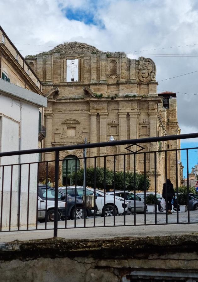 La Vecchia Sartoria Daire Mazzarino Dış mekan fotoğraf